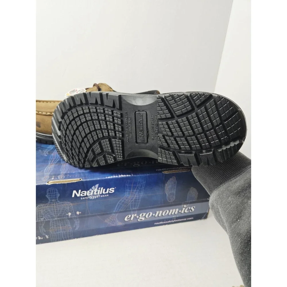 Nautilus shoes new